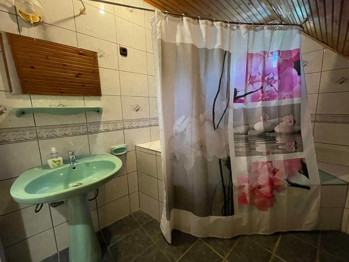 Готель Szimpla Vendeghaz Мішкольц Екстер'єр фото